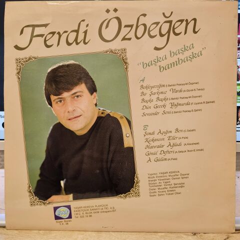 Ferdi Özbeğen – Başka Başka Bambaşka LP PLAK