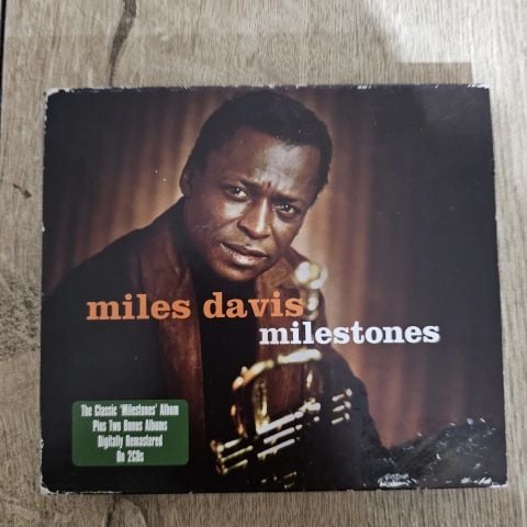 Miles Davis – Milestones CD