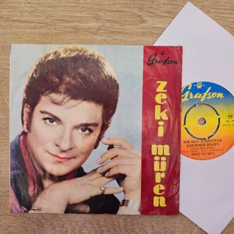 Zeki Müren – Bir Han Köşesinde Kalmışım Hasta / Davet 45LİK PLAK
