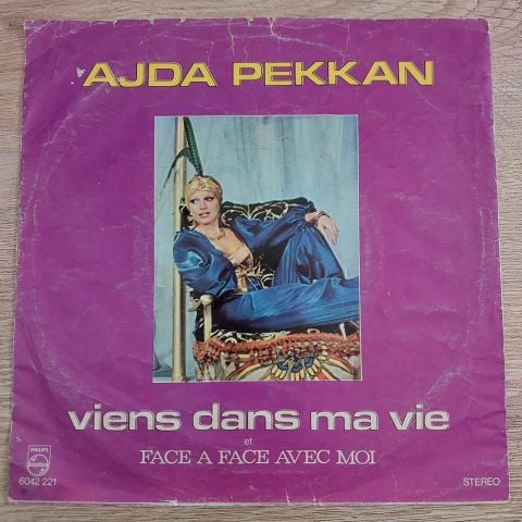 AJDA PEKKAN VİENS DANS 45LİK PLAK