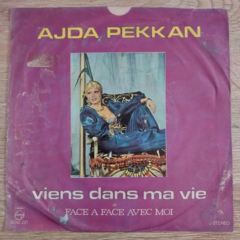 AJDA PEKKAN VİENS DANS 45LİK PLAK