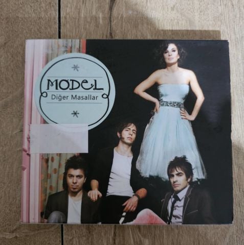 MODEL - DİĞER MASALLAR CD