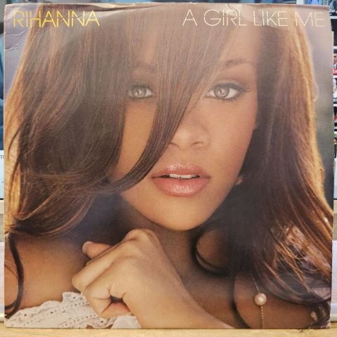 Rihanna – A Girl Like Me LP PLAK