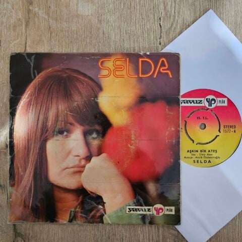 Selda Bağcan – Aşkın Bir Ateş / O Günler 45LİK PLAK