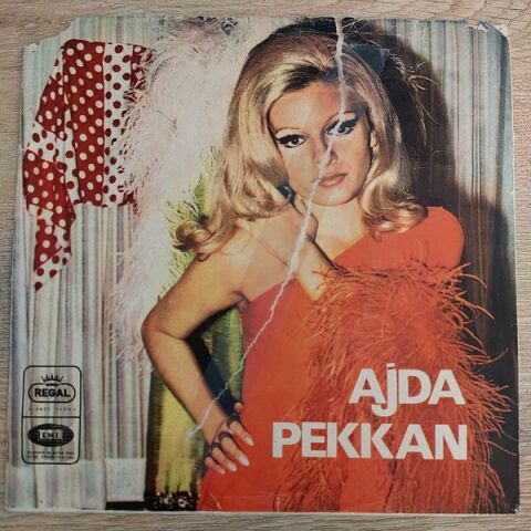 AJDA PEKKAN - VE BEN ŞİMDİ ÖZLEYİŞ 45LİK PLAK