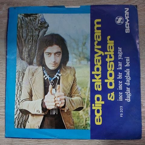 Edip Akbayram & Dostlar – İnce İnce Bir Kar Yağar / Dağlar Dağladı Beni 45LİK PLAK
