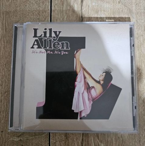 LİLY ALLEN - IT'S NOT ME IT'S YOU CD