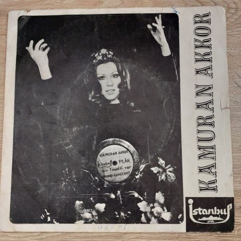 Kâmuran Akkor – Bir Teselli Ver / Tövbeler Olsun