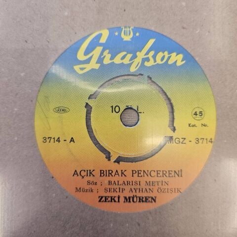 Zeki Müren – Açık Bırak Pencereni 45LİK PLAK