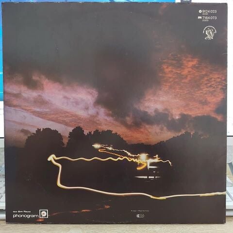 GENESİS - AND THEN THERE WERE THREE LP PLAK