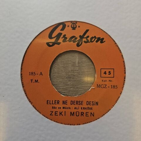 Zeki Müren – Eller Ne Derse Desin / Ben Küskünüm Feleğe 45LİK PLAK