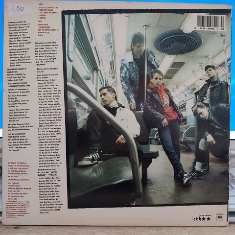 NEW KİDS ON THE BLOCK - HANGİN 'TOUGH LP PLAK