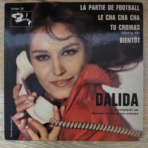 Dalida Accompagnée Par Raymond Lefèvre Et Son Orchestre – Tu Croiras 45LİK PLAK