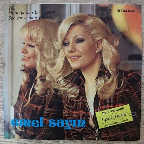 Emel Sayın – Sen Mevsimler Gibisin / Dudağından Bir Öpsem 45LİK PLAK