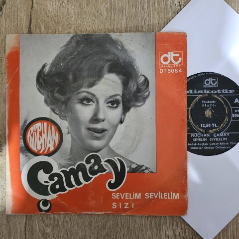 Rüçhan Çamay – Sevelim Sevilelim / Sızı 45LİK PLAK