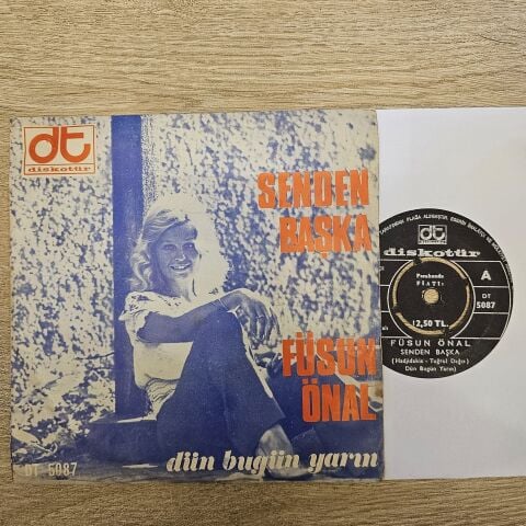Füsun Önal – Senden Başka / Aman Efem 45LİK PLAK