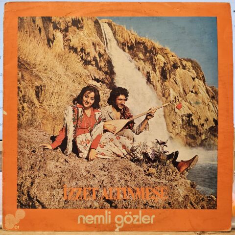 İzzet Altınmeşe – Nemli Gözler LP PLAK