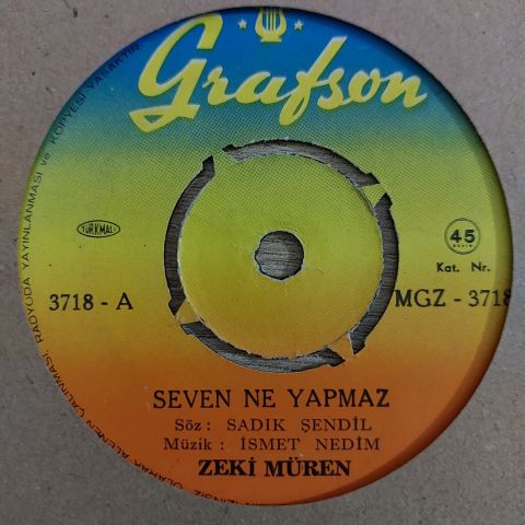 Zeki Müren – Seven Ne Yapmaz  45LİK PLAK