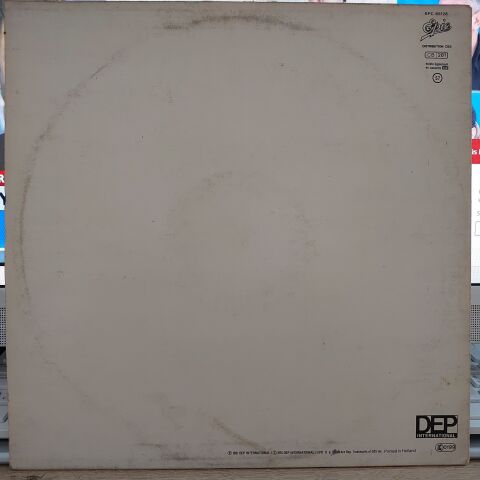 UB40 – Present Arms LP PLAK