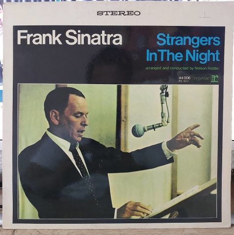 Frank Sinatra – Strangers In The Night LP PLAK