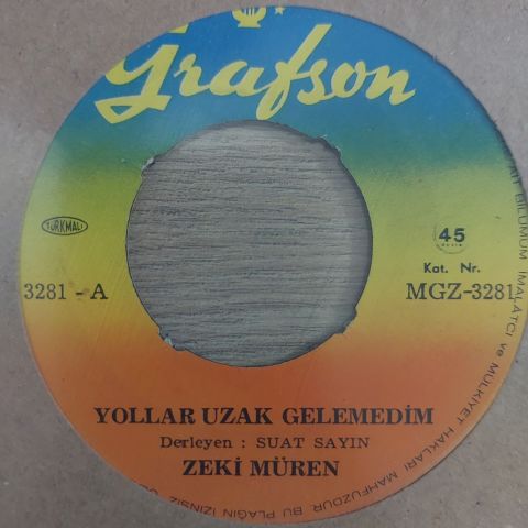 Zeki Müren – Yollar Uzak Gelemedim / Seninle Bir Sonbahar 45LİK PLAK