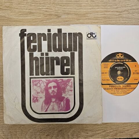 Feridun Hürel – Bir Sevmek Bin Defa Ölmek Demekmiş 45LİK PLAK
