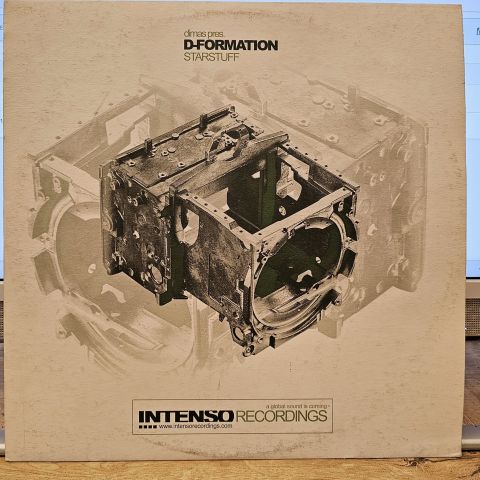 Dimas Pres. D-Formation – Starstuff LP PLAK