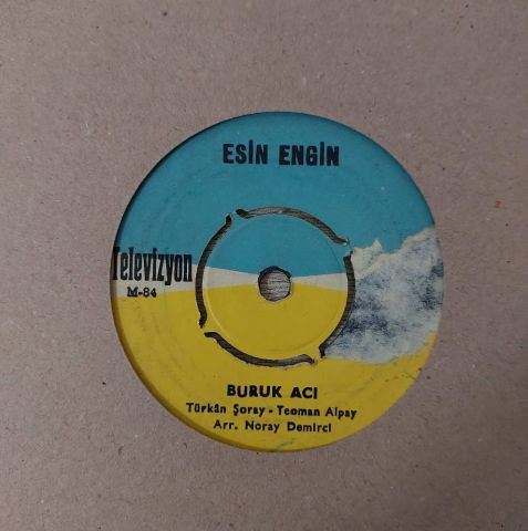 Esin Engin – Buruk Acı / Allahım Affet 45LİK PLAK