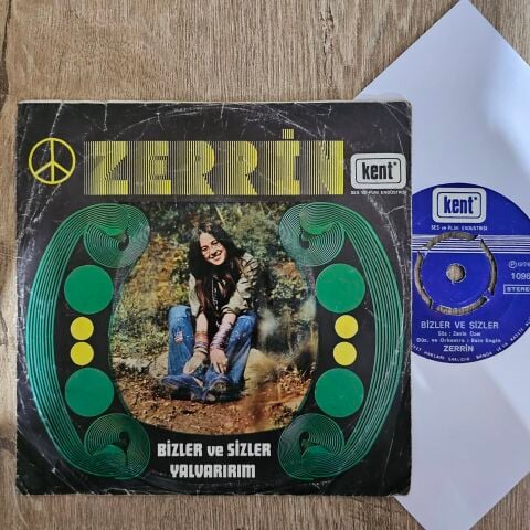 Zerrin Özer – Bizler Ve Sizler / Yalvarırım 45LİK PLAK