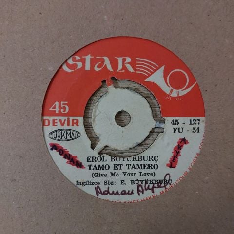 Erol Büyükburç – Karakaş Gözlerin Elmas / Kapı Önünde Durdum 45LİK PLAK