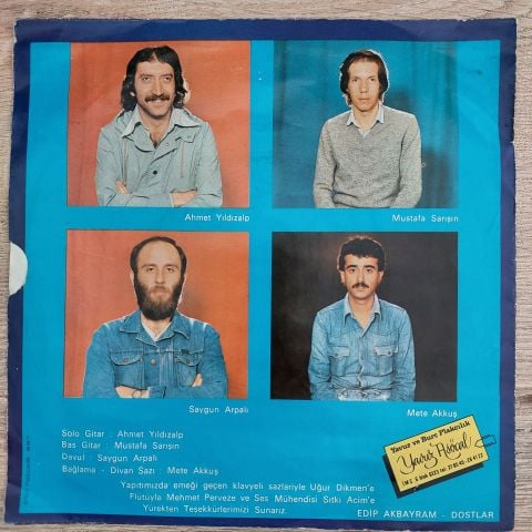 Edip Akbayram - Dostlar – Gidenlerin Türküsü / Eşkiya Dünyaya Hükümdar Olmaz 45LİK PLAK 45Lİ PLAK