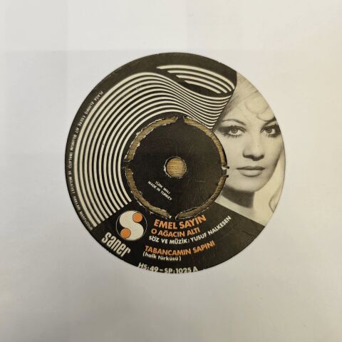 Emel Sayın – O Ağacın Altı & 4 Gelin Çiçeği EP 45LİK PLAK