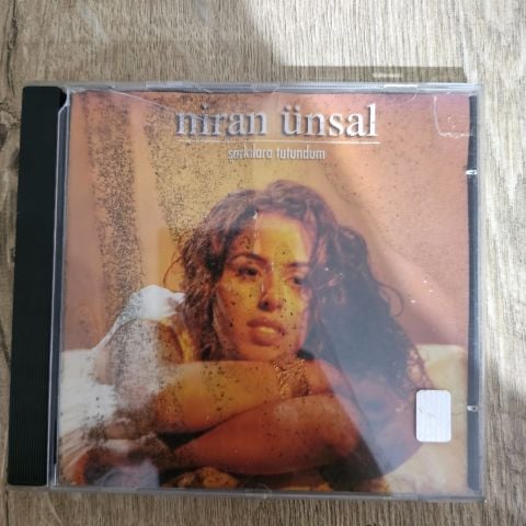 NİRAN ÜNSAL - ŞARKILARA TUTUNDUM CD