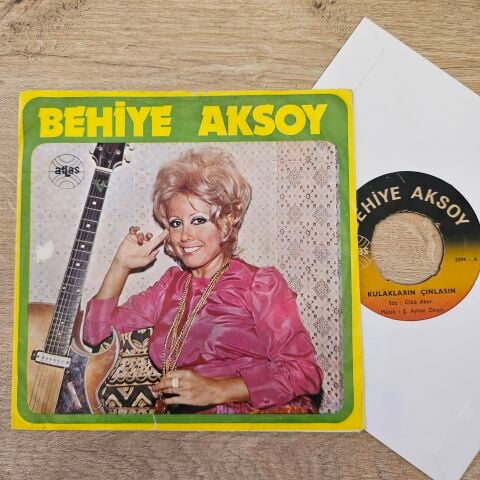 Behiye Aksoy – Kulakların Çınlasın / Sevilde Sevme Sonra Yanarsın 45LİK