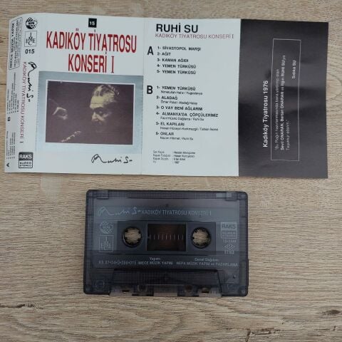 RUHİ SU - KADIKÖY TİYATROSU KONSERİ 1 KASET