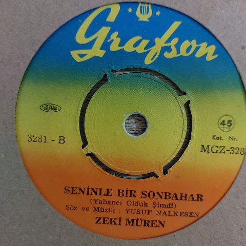 Zeki Müren –  Seninle Bir Sonbahar 45LİK PLAK