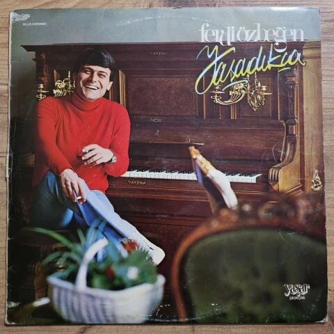 Ferdi Özbeğen – Yaşadıkça LP PLAK