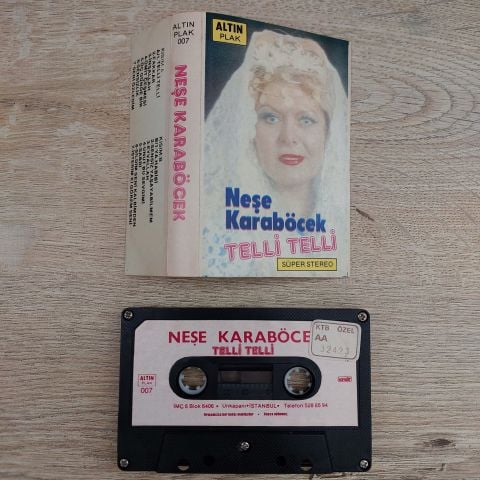NEŞE KARABÖCEK - TELLİ TELLİ KASET