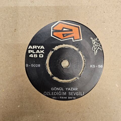 Gönül Yazar – Özlediğim Sevgili / Çalsın Sazlar 45LİK PLAK