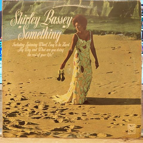 SHİRLEY BASSEY - SOMETHİNG LP PLAK