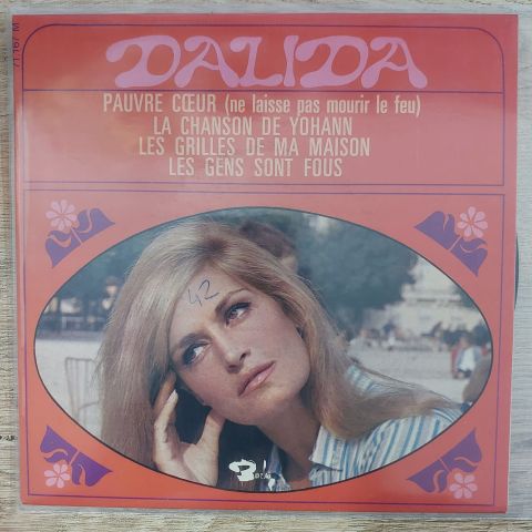 Dalida – Pauvre Cœur (Ne Laisse Pas Mourir Le Feu) 45LİK PLAK