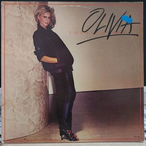Olivia Newton-John – Totally Hot LP PLAK
