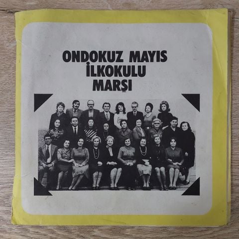 Buluş Prodüksiyon Ork. Ve Korosu – Ondokuz Mayıs İlk Okulu Marşı / Tohum Ve Toprak, Barış Güvercini 45LİK PLAK