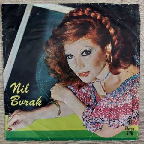 Nil Burak – Bir Eski Şarkı / Birisine Birisine 45LİK PLAK