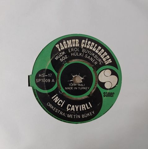 İnci Çayırlı – Yağmur Çiselerken / Kıskanıyorum 45LİK PLAK