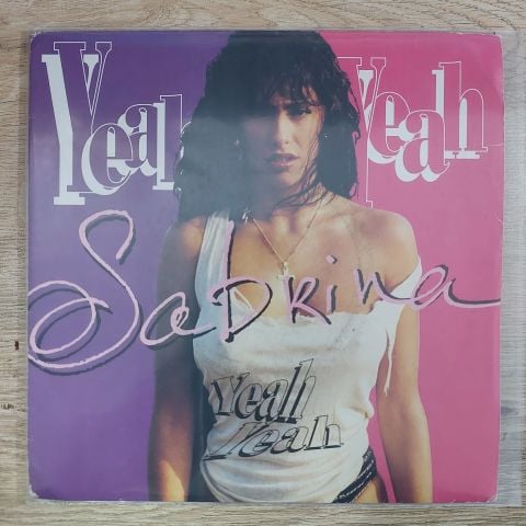 Sabrina – Yeah Yeah 45Lİ PLAK