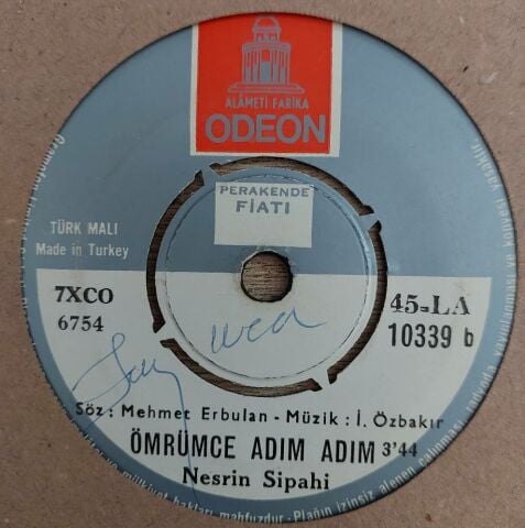 Nesrin Sipahi – İyi Geceler / Ömrümce Adım Adım 45LİK PLAK