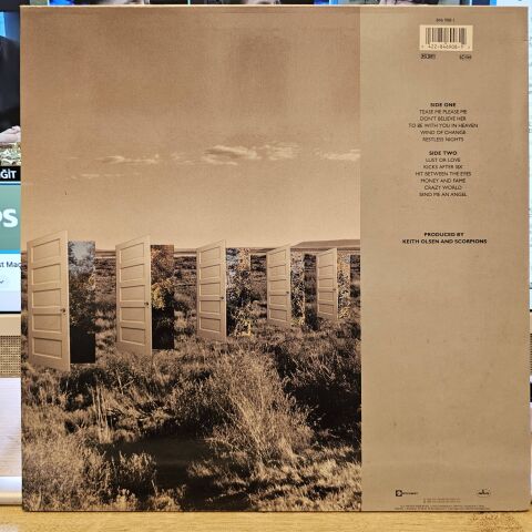 Scorpions – Crazy World LP PLAK