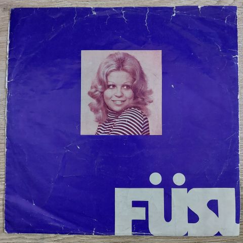 Füsun Önal – Flört / Aşk Nezlesi 45LİK PLAK