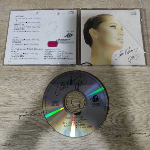 SEZEN AKSU - GİT CD